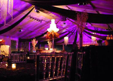 アルミ合金1000の人はライトが付いている屋根の結婚式のでき事のテントを取り除きます