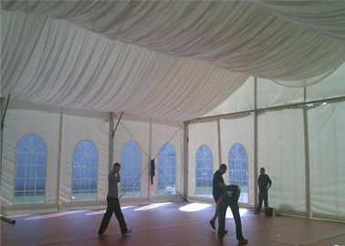強い構造のサイドウォールのフル セットが付いている鋼鉄半分の結婚式のでき事のテント