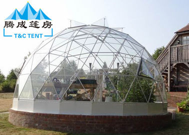 Q235ホップのすくいによって電流を通される鋼管が付いている多機能の透明で白い測地線ドームのテント